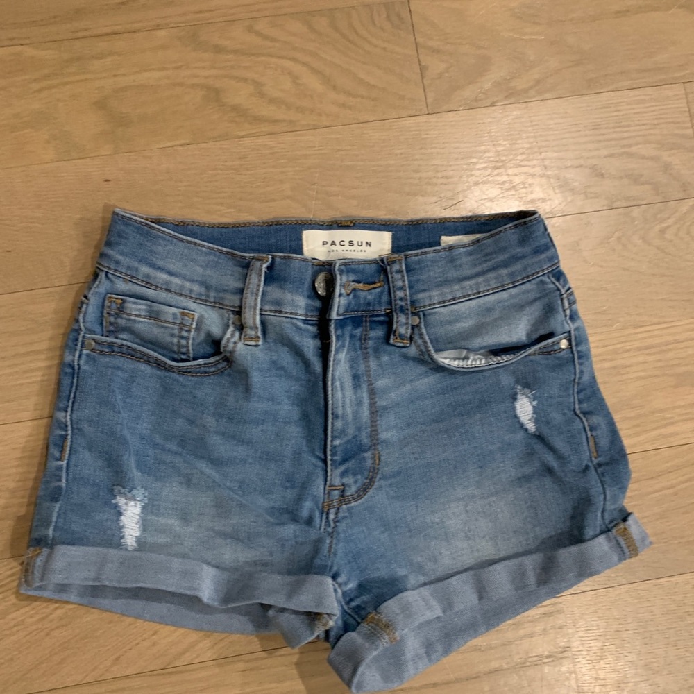 Pacsun Medium Wash Jean shorts